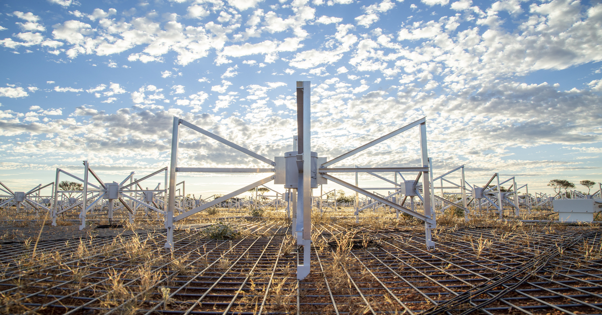 DUG Insight tackles radio astronomy.